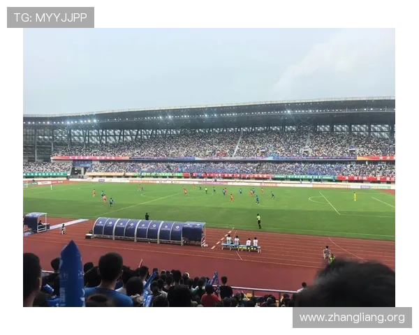球友会看球：加入球迷社区分享你的看球心得和独家赛事分析